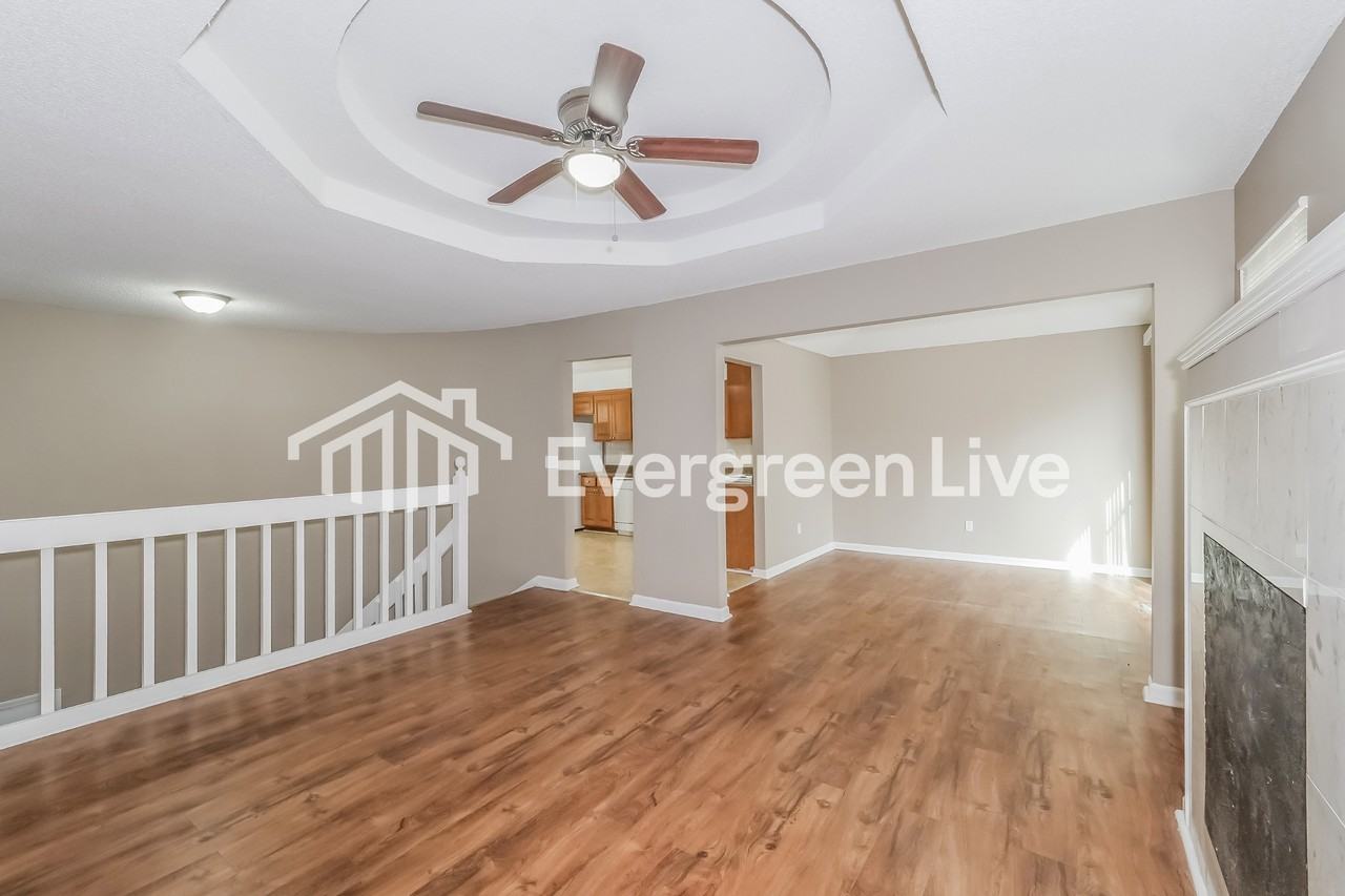 7229 Marsh Ave - Photo 7 of 15