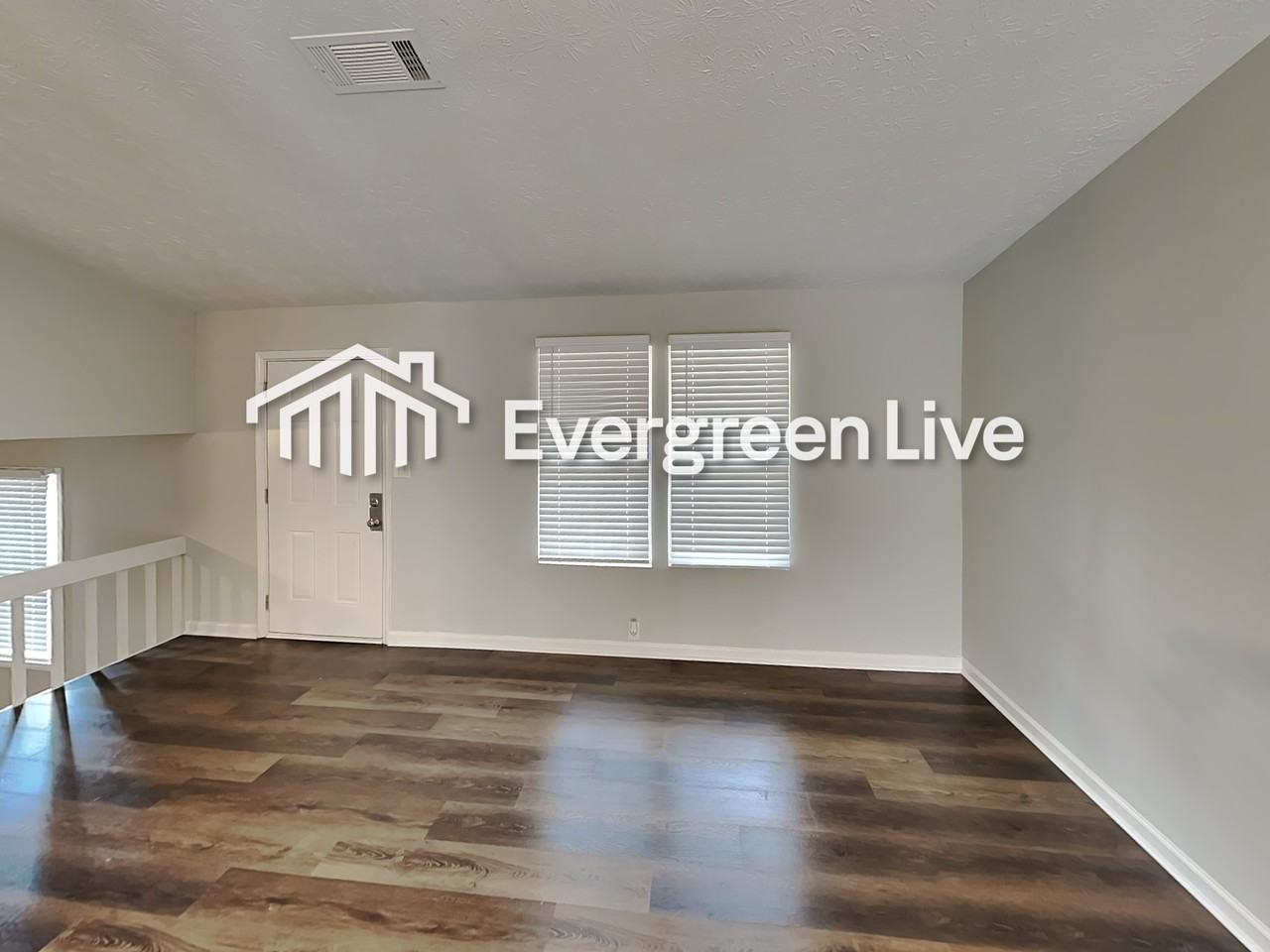 5052 Galbraith Cir - Photo 3 of 21