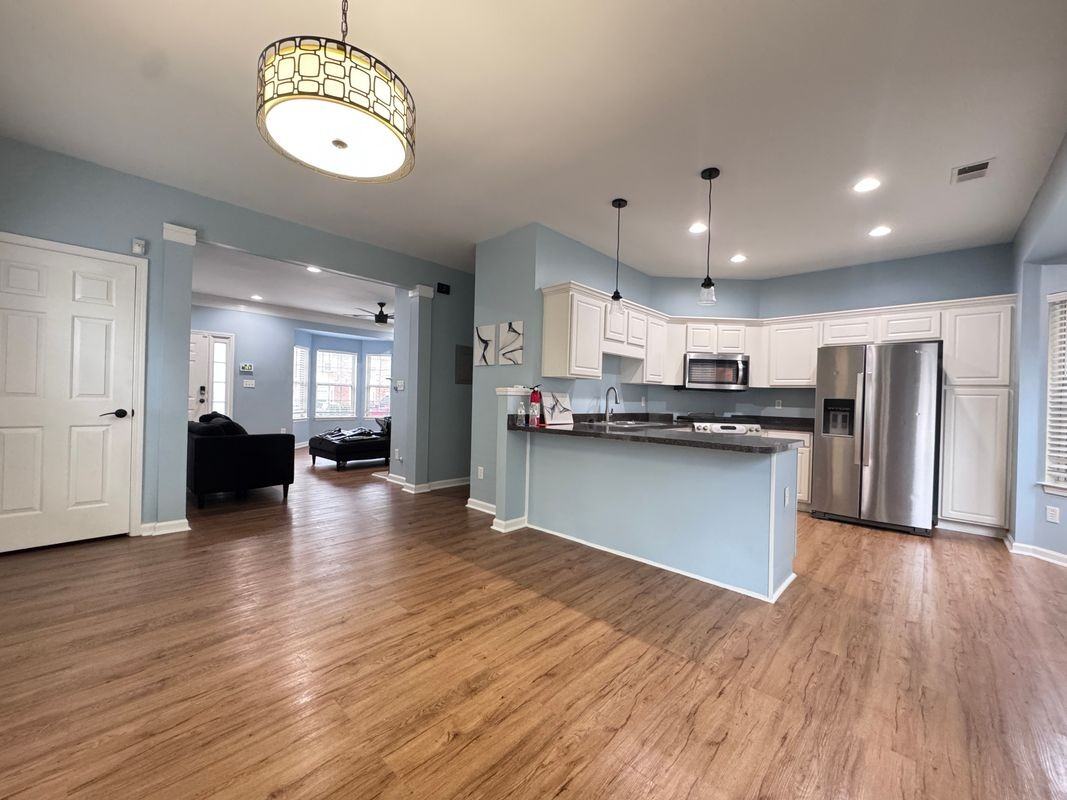 5495 Hampton Court - Photo 5 of 20