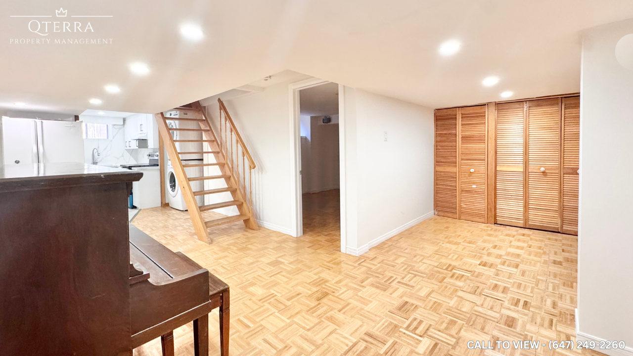 2-42 Larkin Ave, Toronto, Ontario M6S 1L8 - Photo 3 of 15