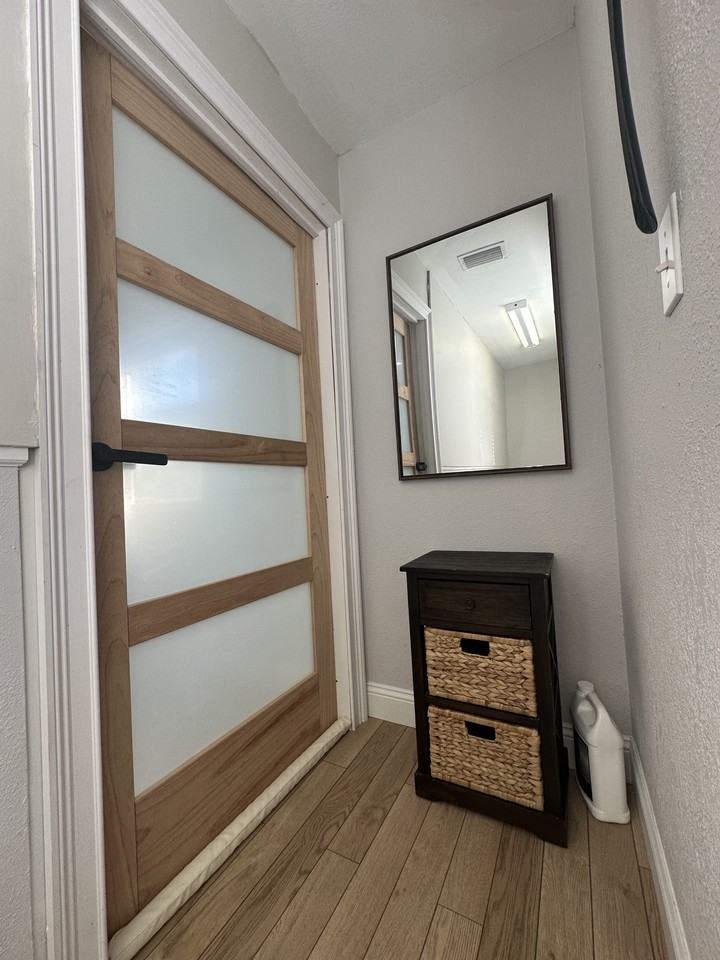 3114 Dupont St S #NA - Photo 2 of 15