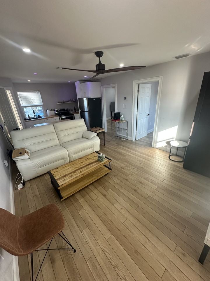 3114 Dupont St S #NA - Photo 5 of 15