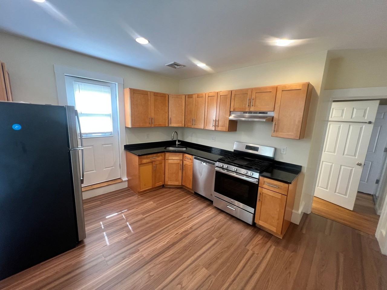 10-28 CENTENNIAL PLACE LLC - Photo 3 of 21