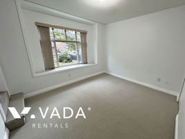 featured image of 1885b East 55th Avenue