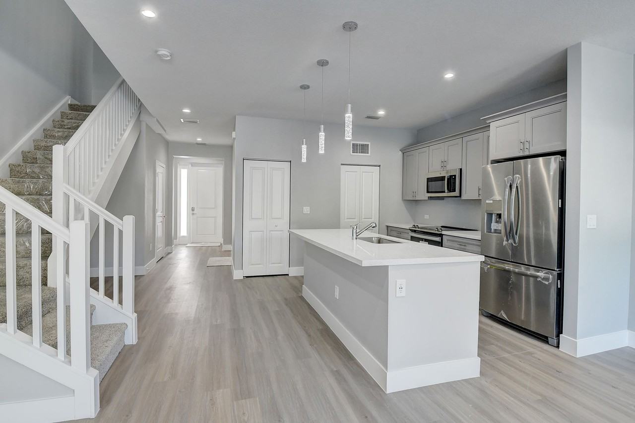 2631 Frederick Blvd - Photo 5 of 49