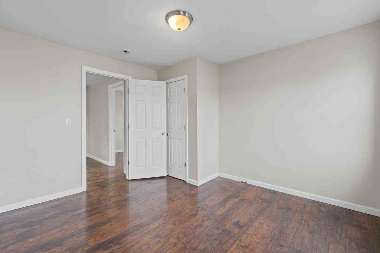 170 Mapes Ave #3 - Photo 4 of 9
