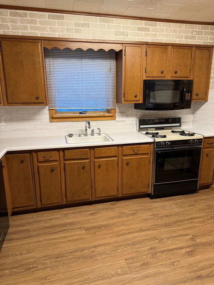 213 Conhocton Street #213 - Photo 3 of 19