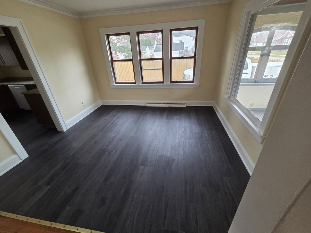 1712 Vernon St - Photo 6 of 8
