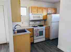 featured image of 161 South Lake Avenue