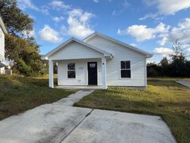 6102 Edith Stephens Drive #B - Photo 1 of 1