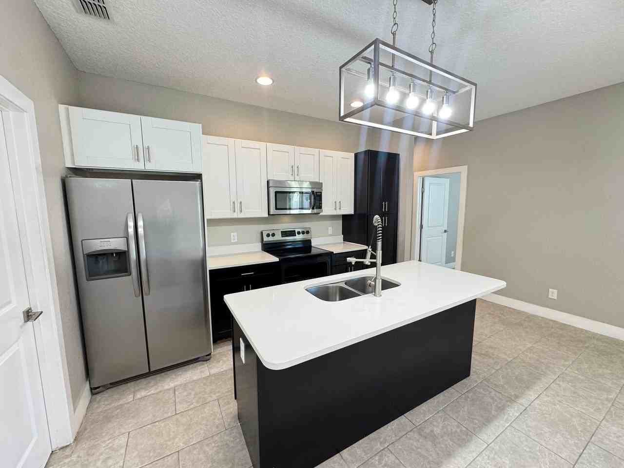 279 Elm Court - Photo 6 of 27