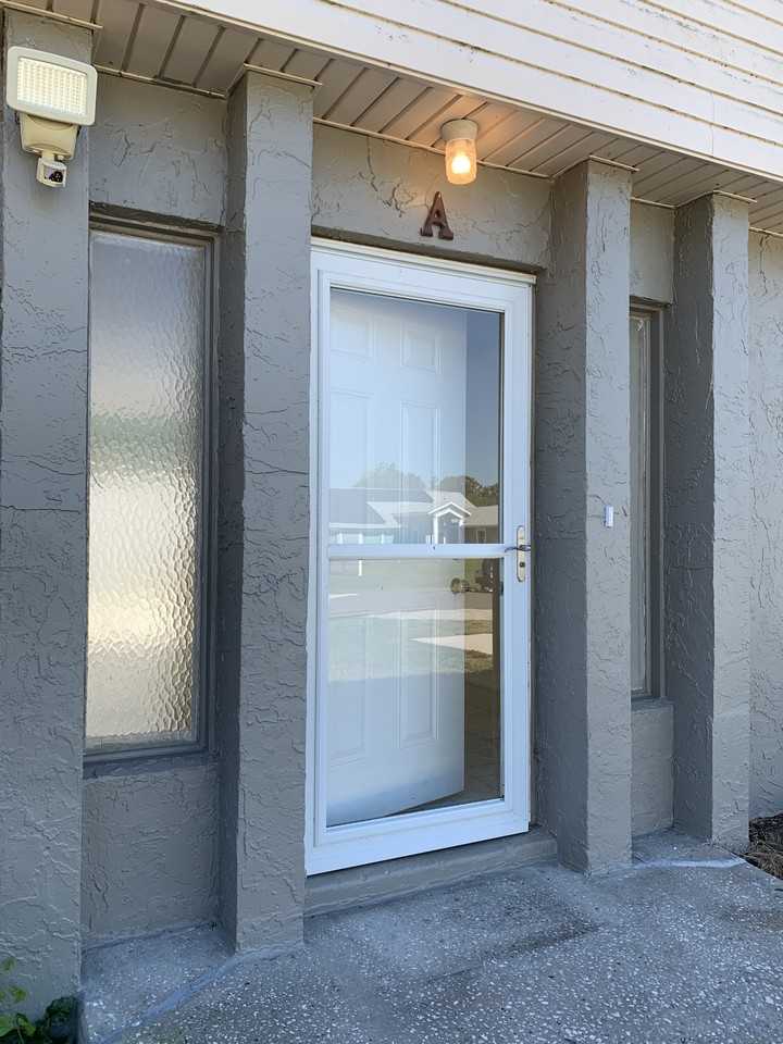 2138 19th Ave Sw #A - Photo 3 of 24