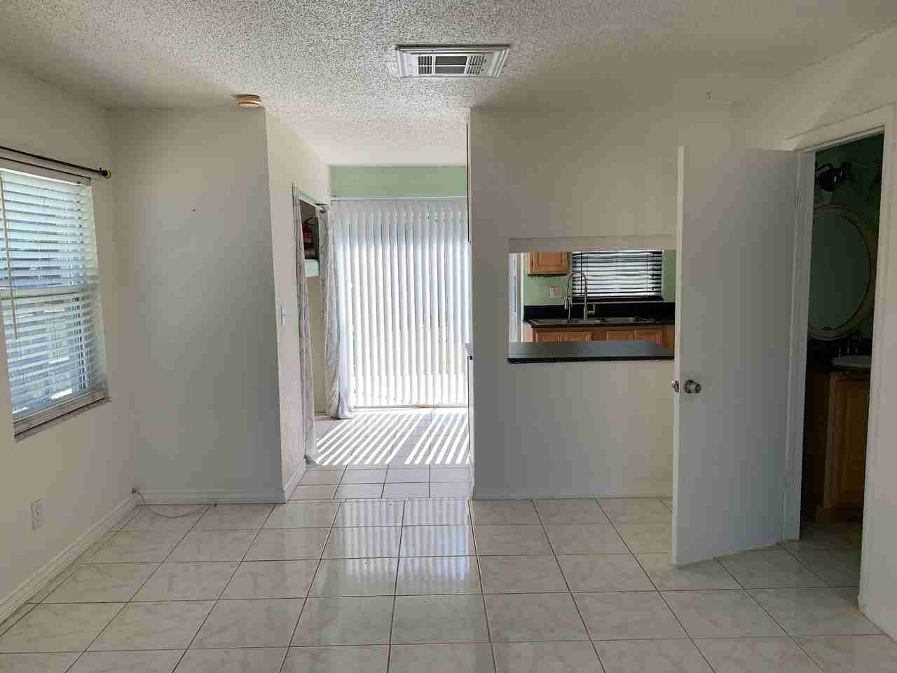 2138 19th Ave Sw #A - Photo 5 of 24