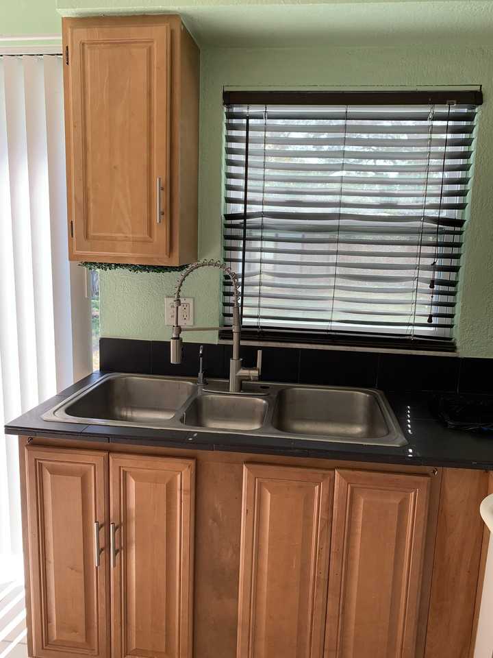 2138 19th Ave Sw #A - Photo 7 of 24