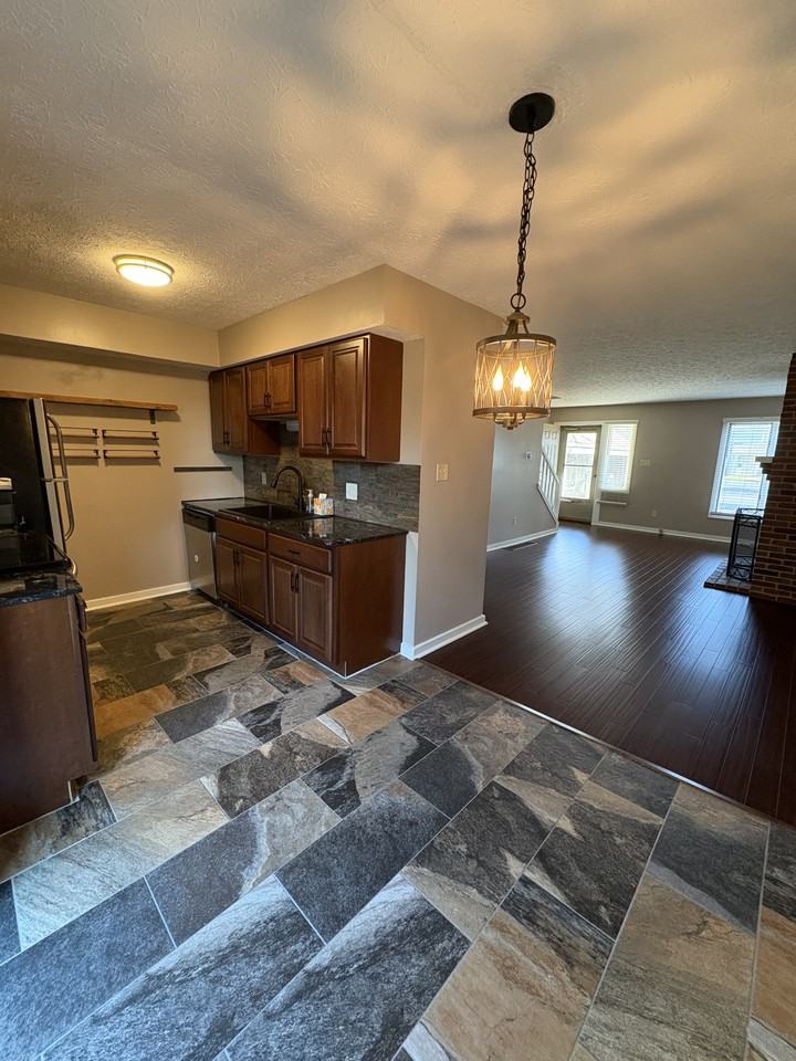 331 Saint Andrews Dr #331 - Photo 4 of 20