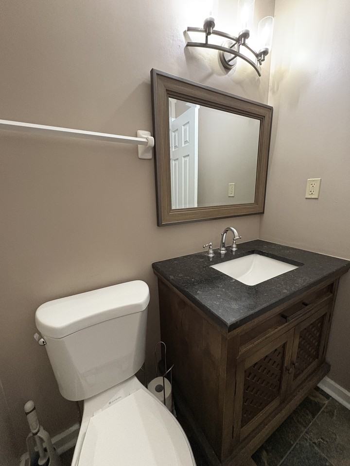 331 Saint Andrews Dr #331 - Photo 7 of 20