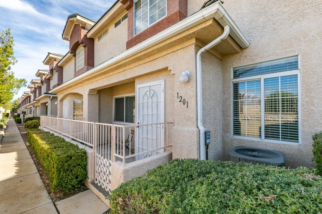 1201 Nevada Sky Street - Photo 2 of 42