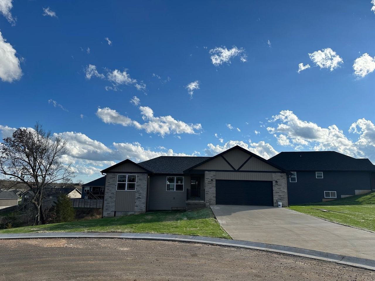 938 Cottage Hill Way - Photo 2 of 50