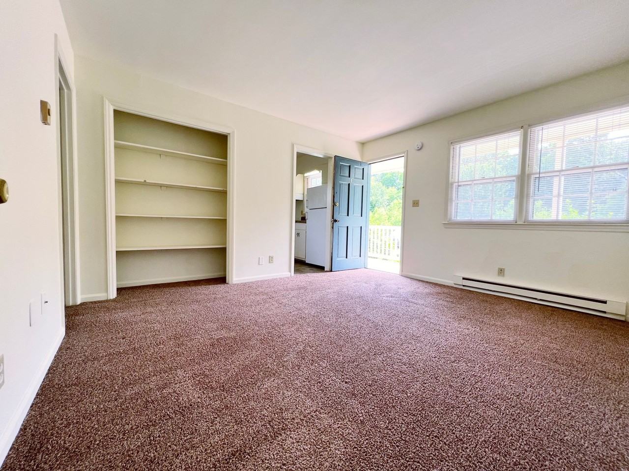 Lakewood Apartments - Photo 6 of 18