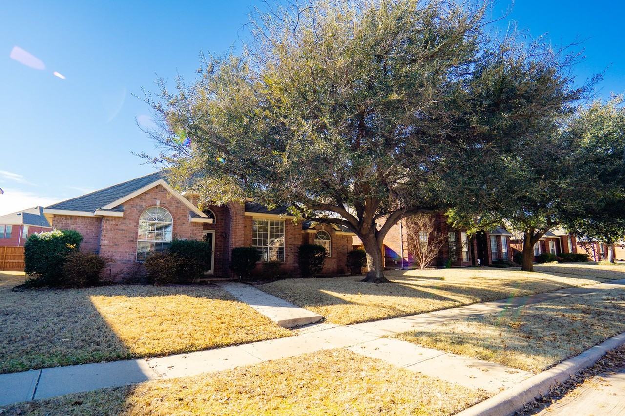 11449 Pagewynne Dr - Photo 2 of 38