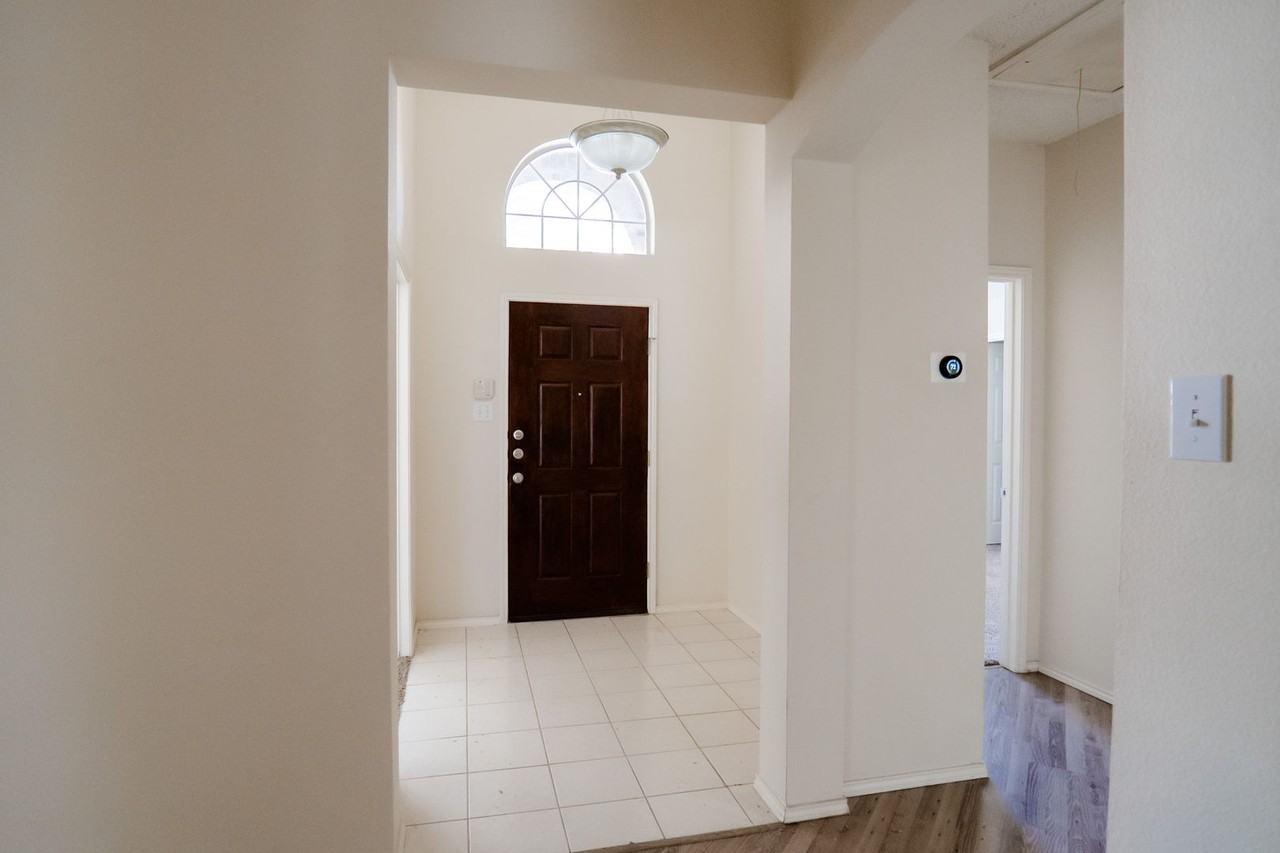 11449 Pagewynne Dr - Photo 6 of 38