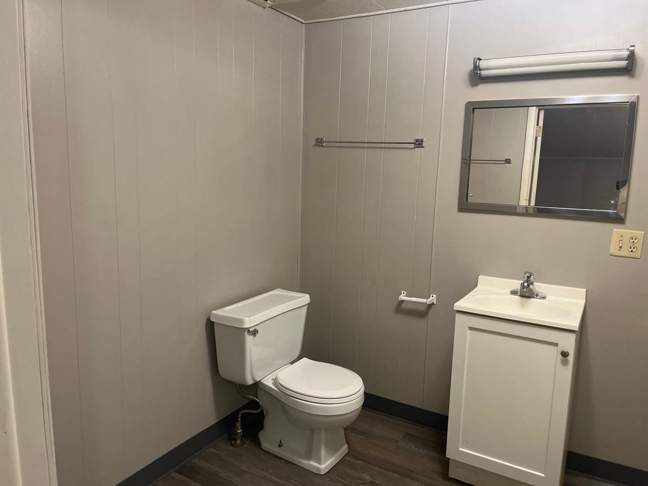 Washington Manor Apartments - Photo 6 of 17