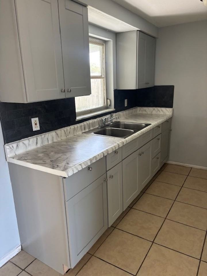 3402 Blayton Street - Photo 2 of 15