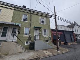 featured image of 808 East Morton Street