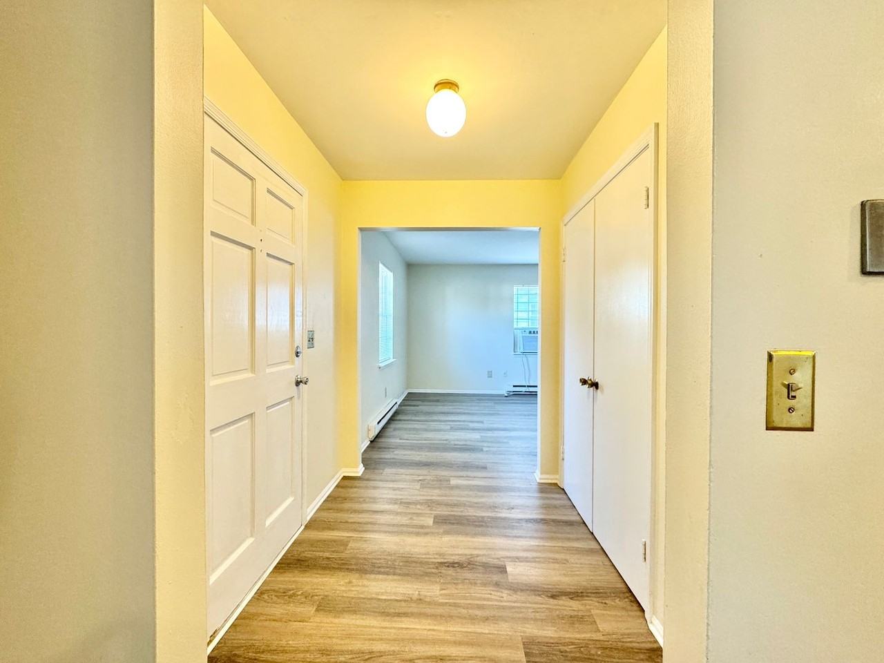 609 Tipperary Dr - Photo 4 of 14