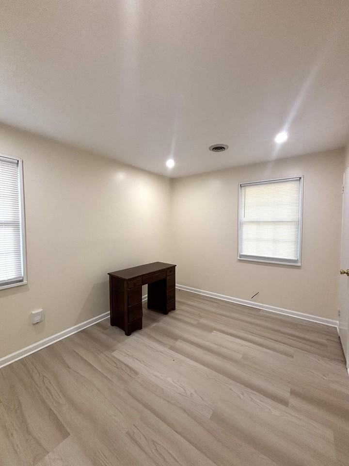 1228 Alfred Street - Photo 7 of 15