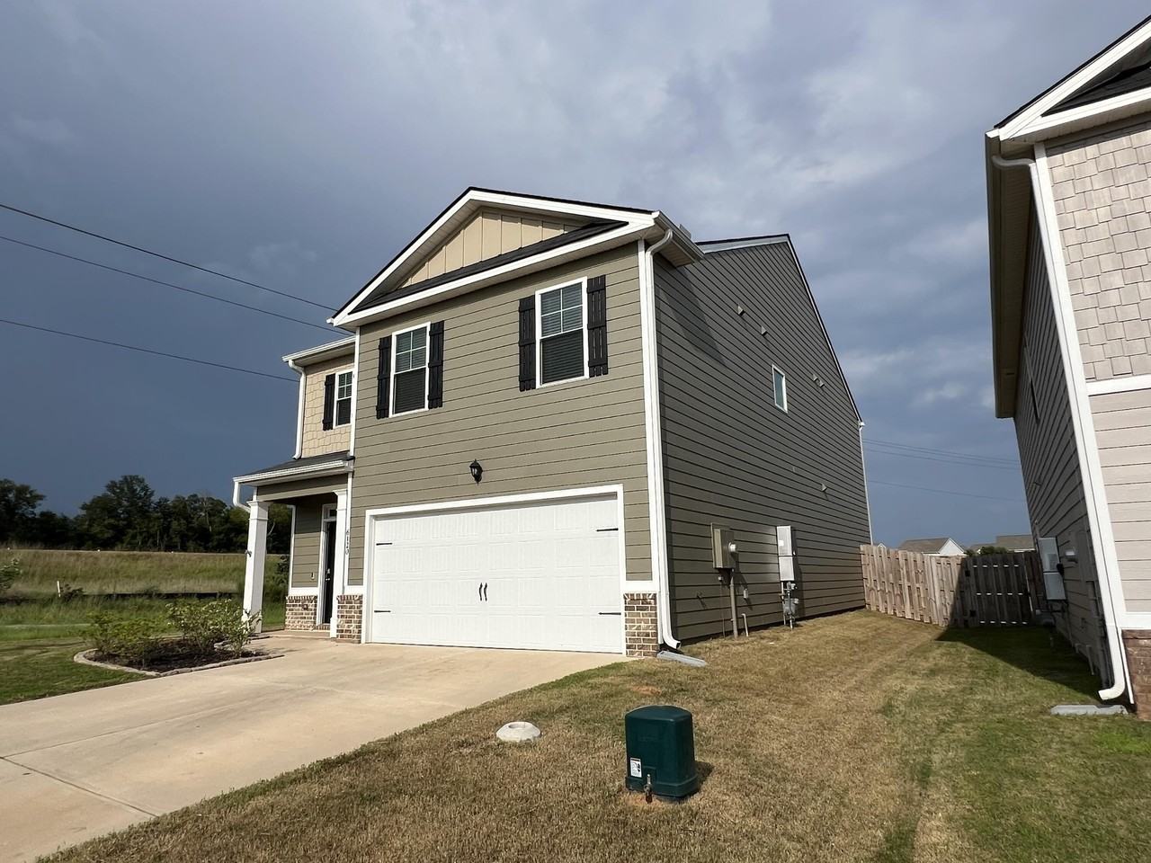 6120 Beadlow Street - Photo 3 of 48