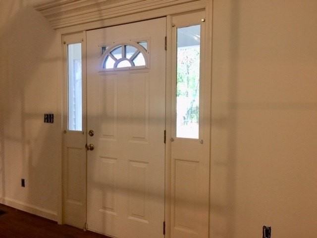 184 Beaverdam Rd - Photo 3 of 20