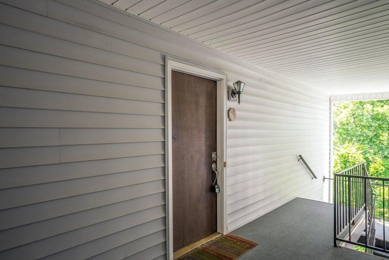 323 Laurens St Sw Apt C7 #C7 - Photo 2 of 22