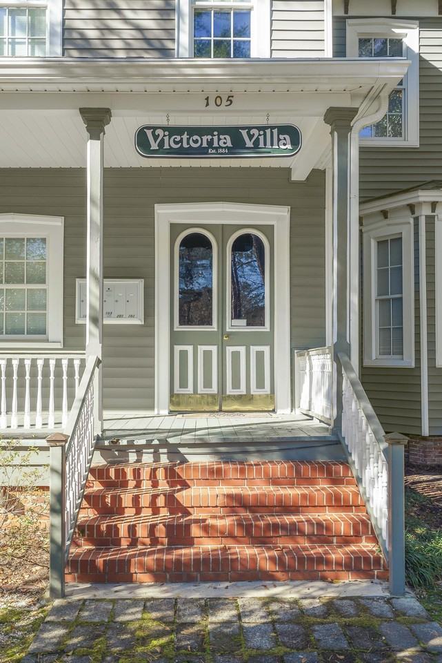 105 Florence St Sw Apt 103 #103 - Photo 2 of 23