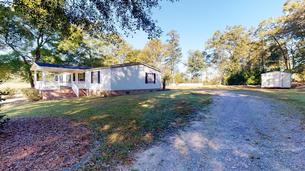 2442 South Carolina Highway 23 - Photo 2 of 21