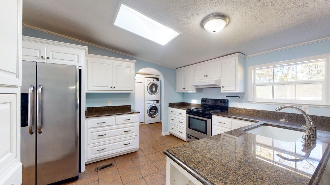 2442 South Carolina Highway 23 - Photo 4 of 21