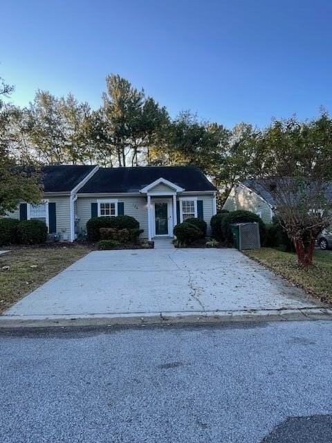 109 Singletree Ln - Photo 2 of 18