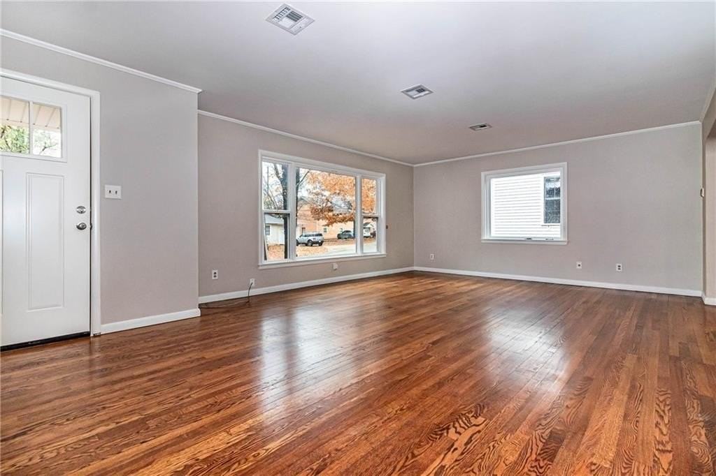 328 S Duncan Ave - Photo 3 of 26