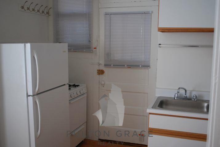 1317 W Estes Ave #19-19 - Photo 2 of 7