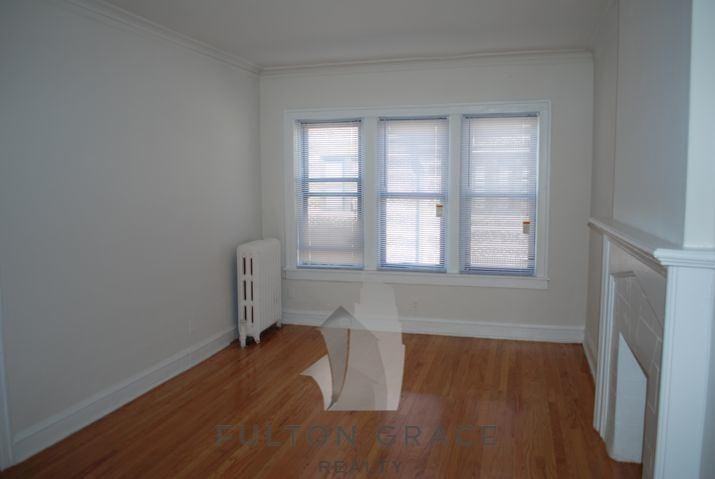 1317 W Estes Ave #19-19 - Photo 6 of 7