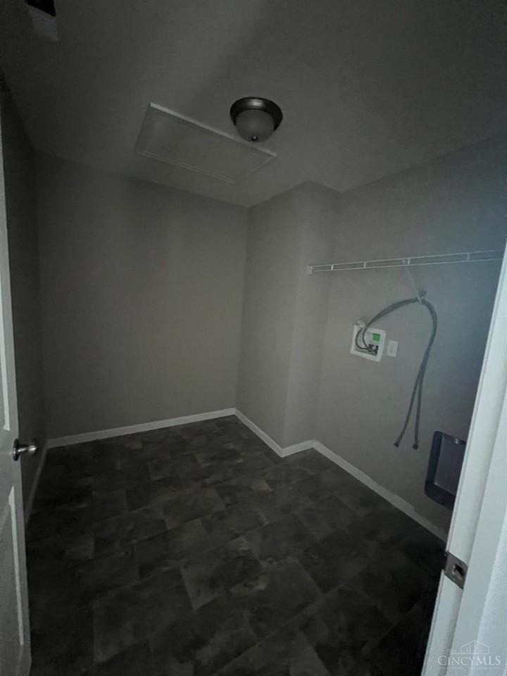 405 Mcewing Dr - Photo 6 of 14