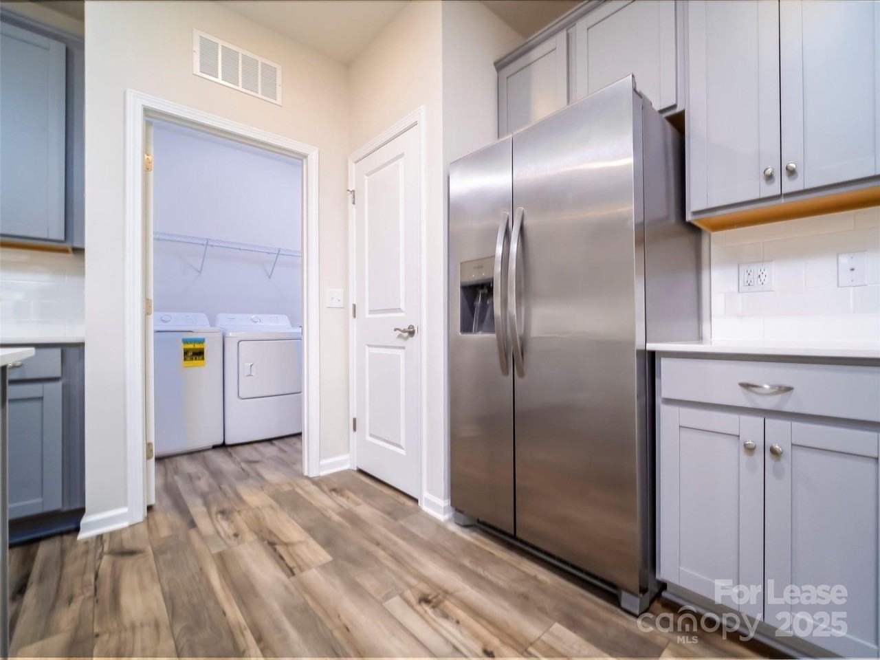 1603 Swallow Tail Drive - Photo 7 of 30