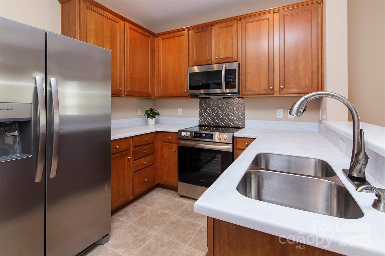 2721 Grain Mill Lane - Photo 7 of 19