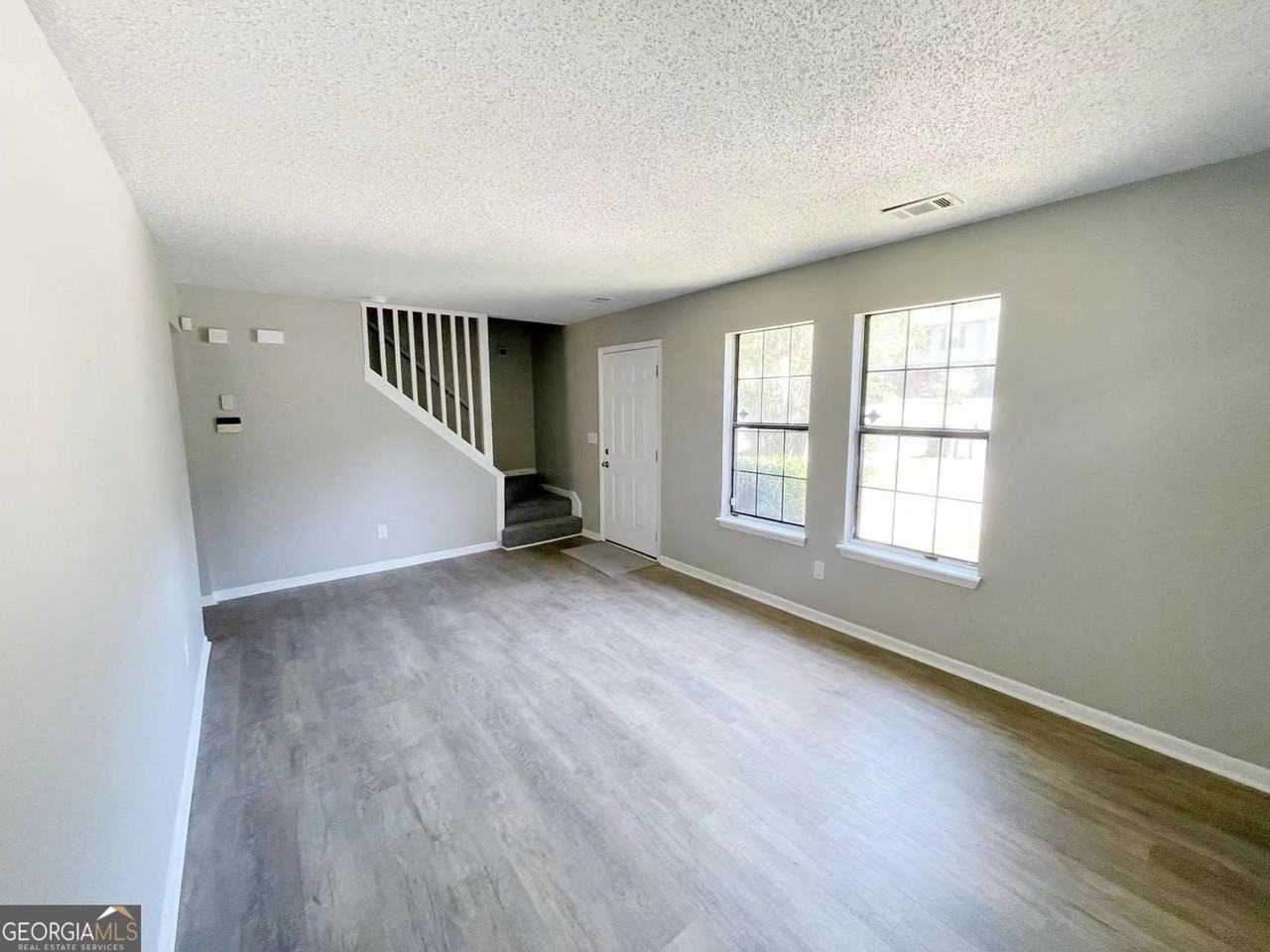 4030 Laurie Jo Dr Sw - Photo 4 of 17