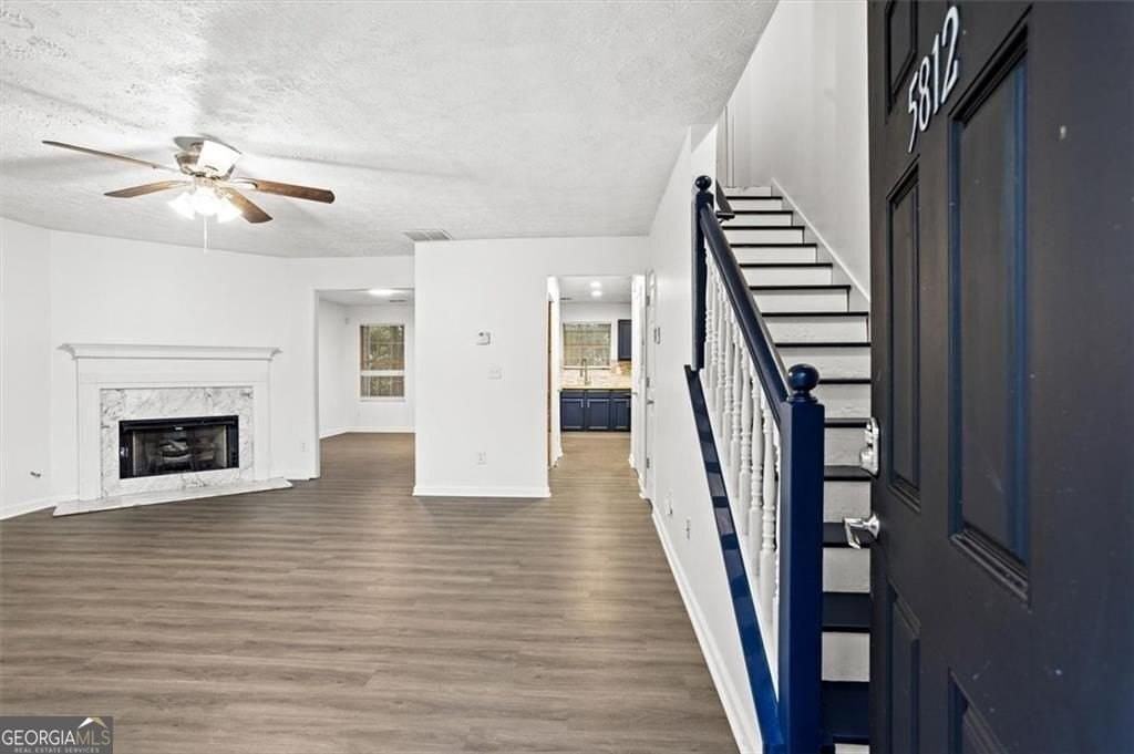 5812 Wind Gate Ln - Photo 2 of 21