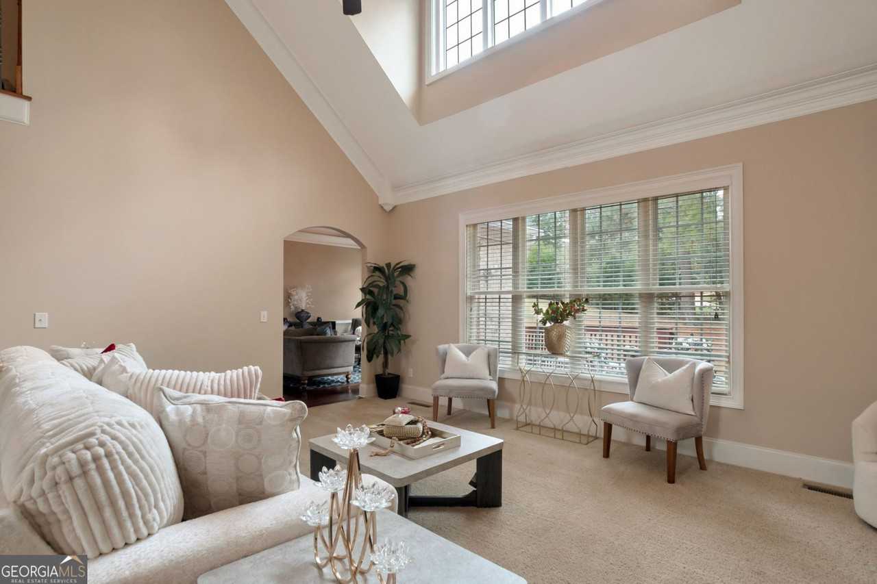 415 Osmoor Lake Drive - Photo 3 of 50