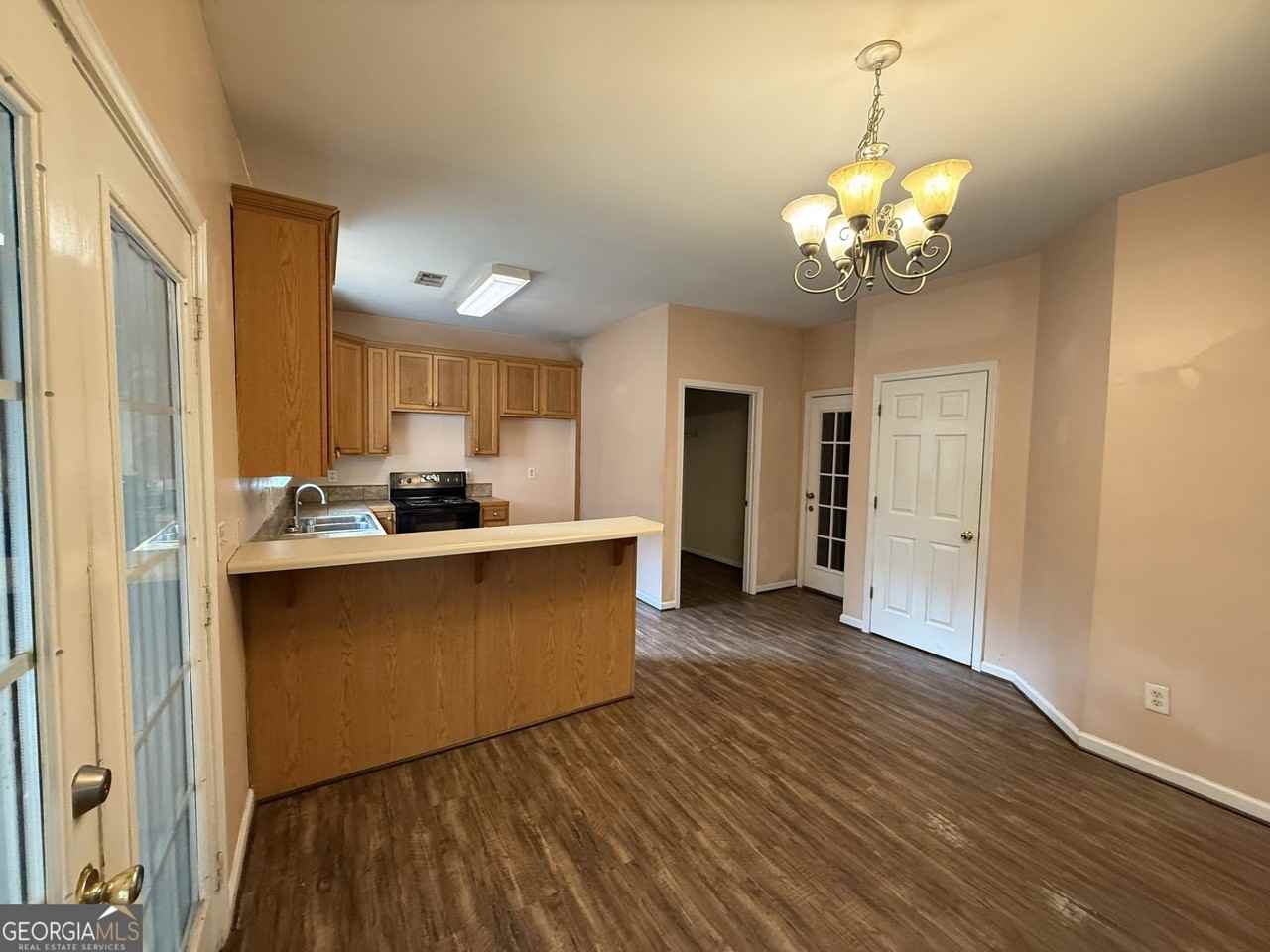 212 Polar Ln - Photo 5 of 25