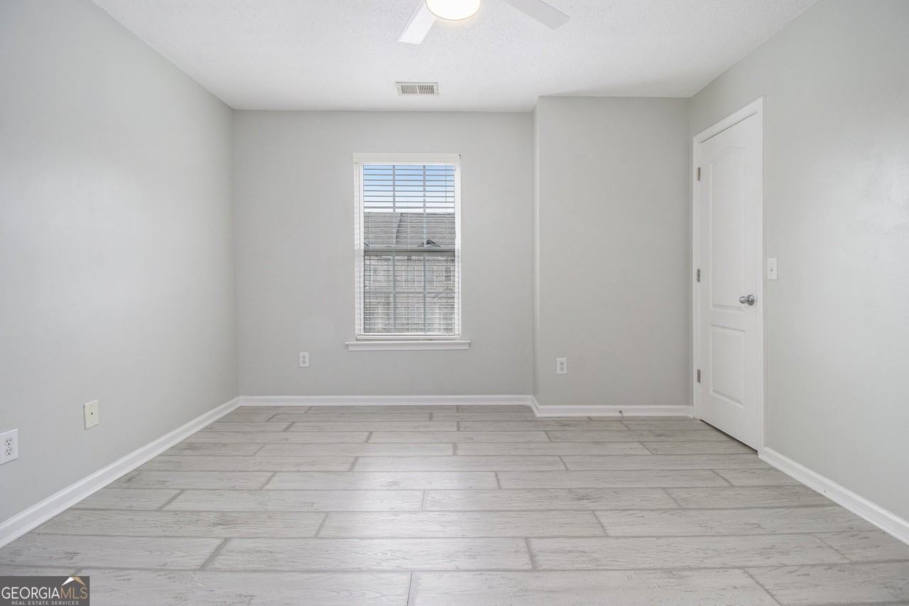 1509 Bayrose Circle - Photo 7 of 14