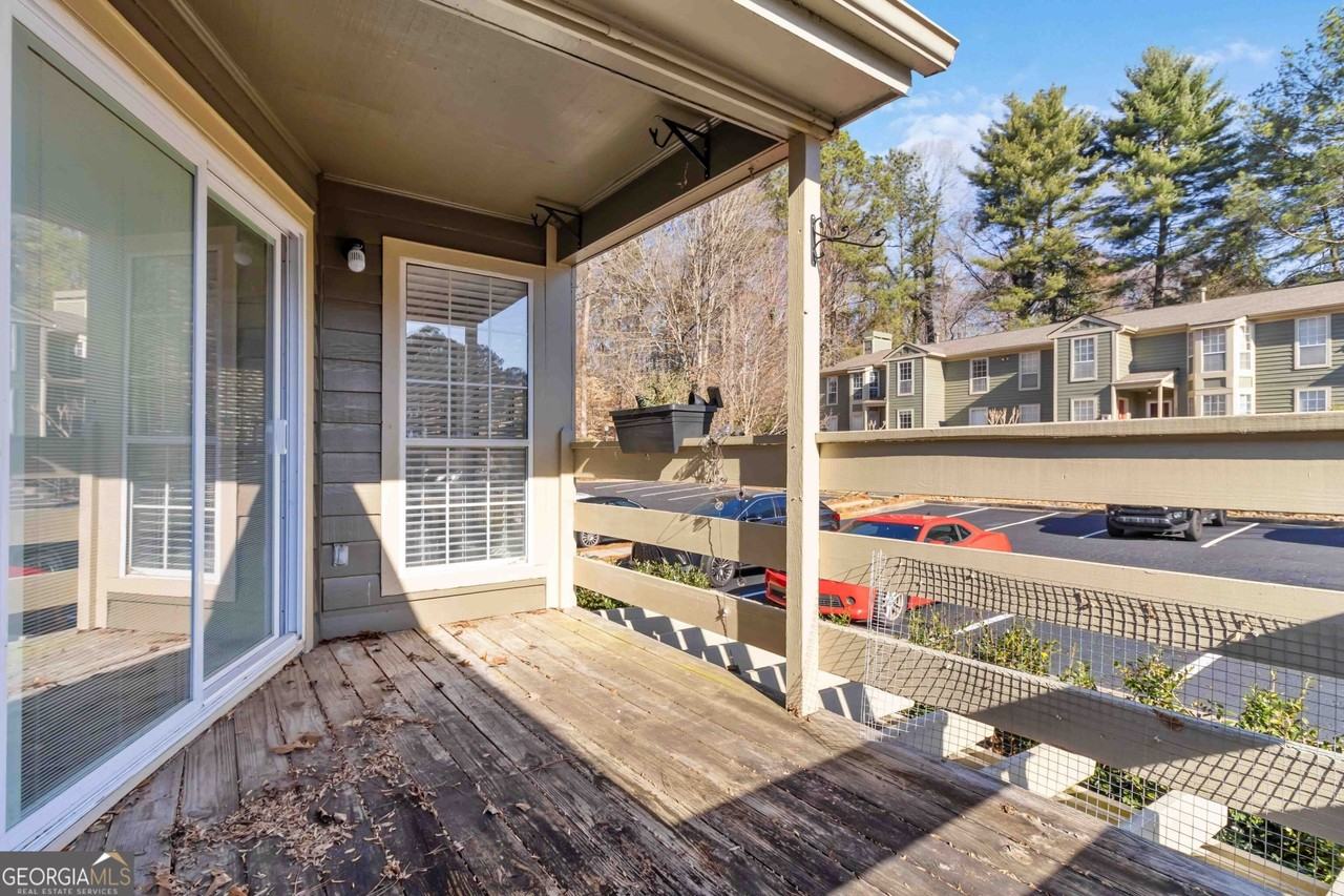 2006 Riverview Drive Southeast - Photo 5 of 22