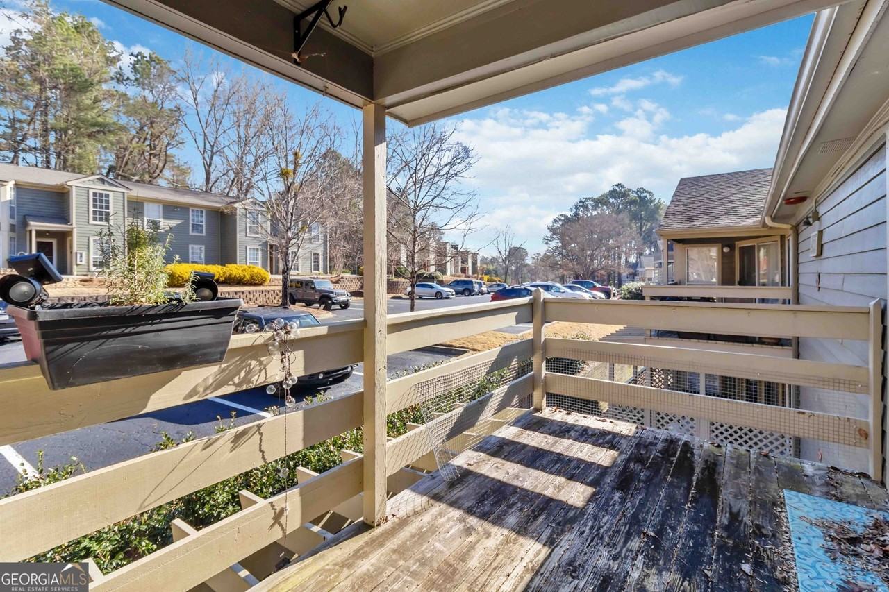 2006 Riverview Drive Southeast - Photo 6 of 22